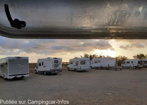 aire camping aire aire de camping car saint pierre la mer