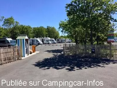 aire camping aire aire des chenes verts