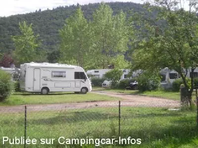 aire camping aire camping le domaine du lac chambon