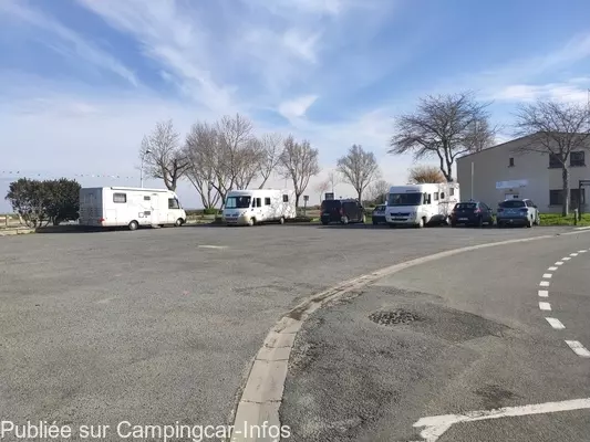 aire camping aire parking capitaine patoiseau