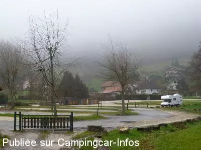 aire camping aire aiguebelette le lac