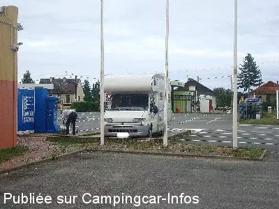 aire camping aire ainay le chateau