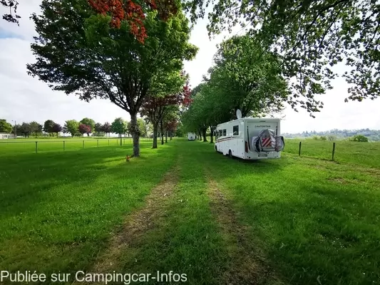 aire camping aire aire de mauriac