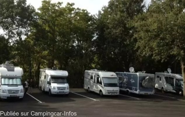 aire camping aire aire de villasavary