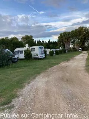 aire camping aire aire di roussillon