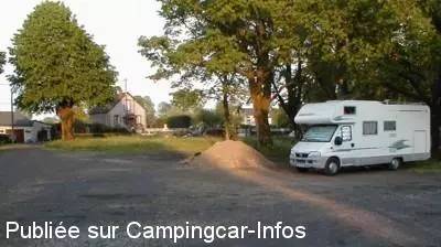 aire camping aire anglards de salers