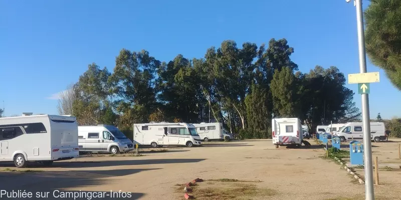 aire camping aire autocaravaning park roses