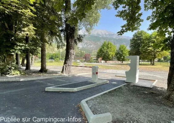 aire camping aire barcelonnette