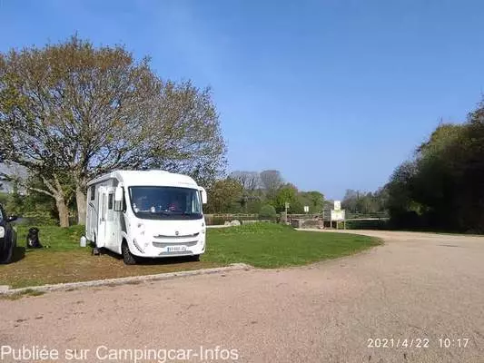 aire camping aire bourg blanc