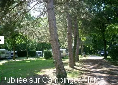 aire camping aire camping a l oree du bois