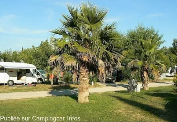 aire camping aire camping bellevue en camargue