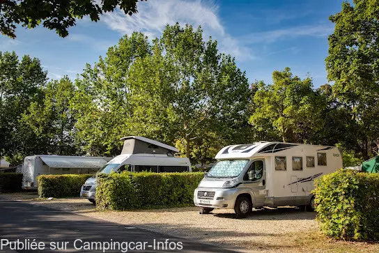 aire camping aire camping de chalons en champagne