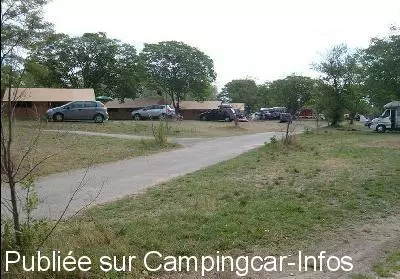 aire camping aire camping huttopia le moulin