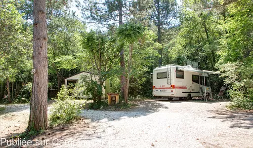aire camping aire camping le luberon