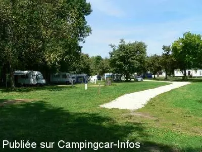 aire camping aire camping le petit port