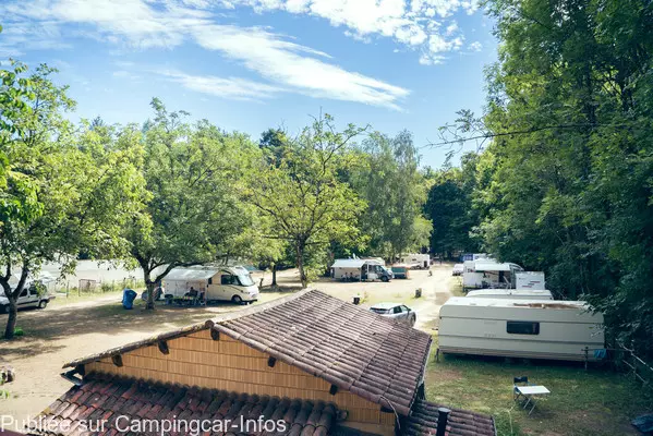 aire camping aire camping les grands chenes aire naturelle
