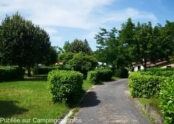 aire camping aire camping les petites pyrenees