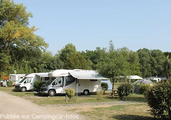 aire camping aire camping tours les acacias
