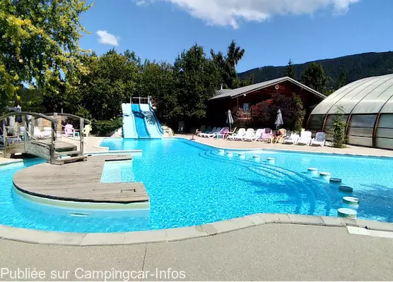 aire camping aire camping yellow village les 4 montagnes