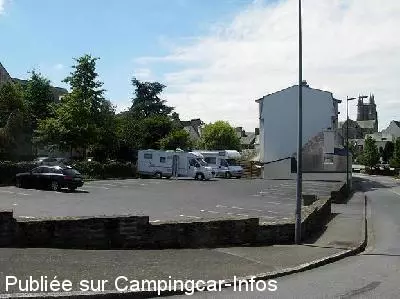 aire camping aire carhaix plouguer