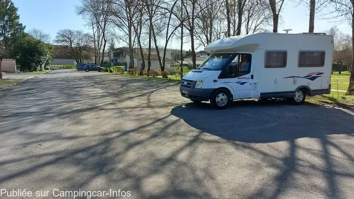 aire camping aire chalais