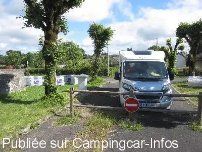 aire camping aire champagnac