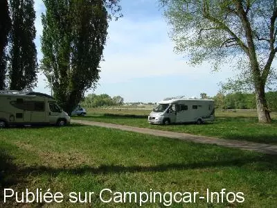 aire camping aire chenehutte treves cunault