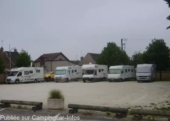 aire camping aire esternay