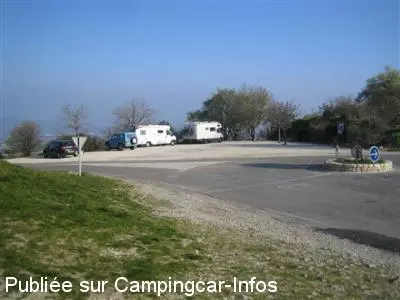 aire camping aire la garde adhemar