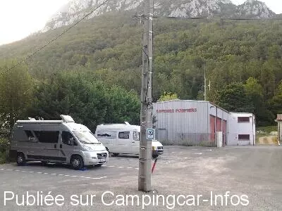 aire camping aire lapradelle puilaurens