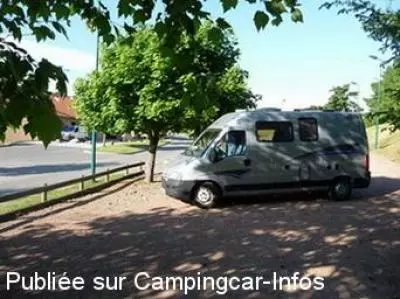 aire camping aire les sauvages