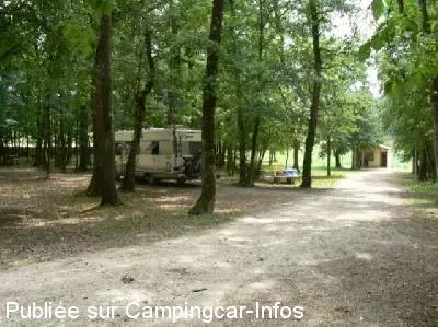 aire camping aire mauroux