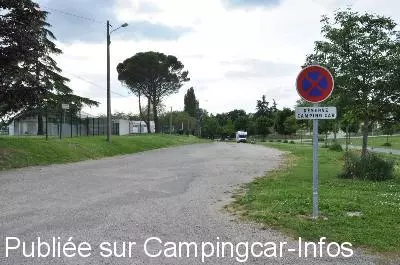 aire camping aire monflanquin