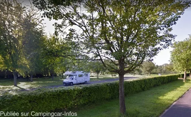 aire camping aire neuilly saint front