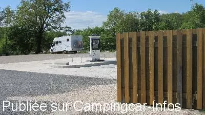aire camping aire padirac