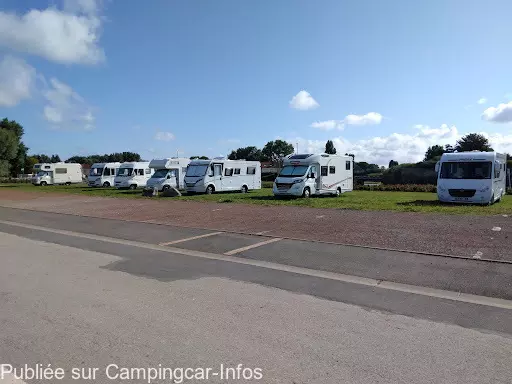 aire camping aire parking camping cars quai des islandais