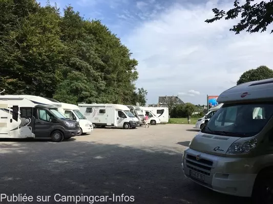 aire camping aire parking du musee de la bataille de normandie