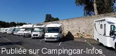 aire camping aire parking trebucien