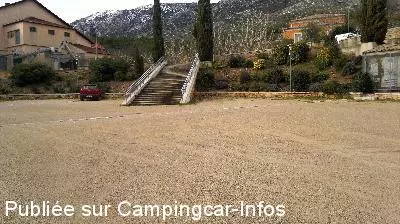 aire camping aire puyloubier