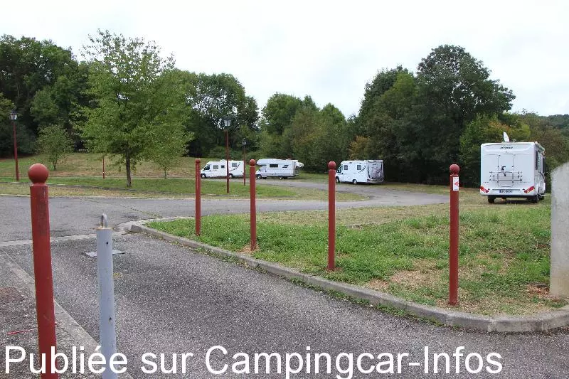 aire camping aire saint lizier