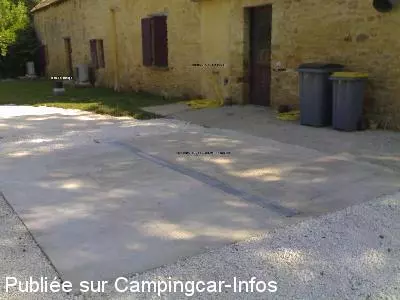 aire camping aire sainte nathalene