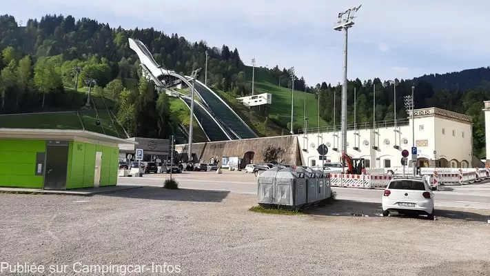aire camping aire stade olympique de saut a ski