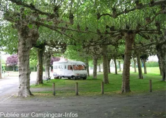 aire camping aire vic en bigorre