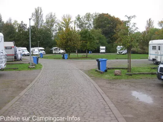 aire camping aire wohnmobilpark saumain